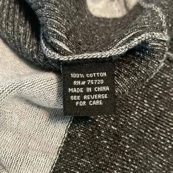 🖤Buckle black zip up sweater - Picture 7 of 8